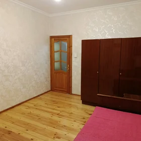In Baku 90.0 m² apartment is for rent - Image 7