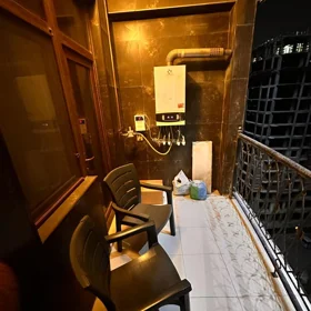 In Baku 101.0 m² apartment is for sale - Image 9