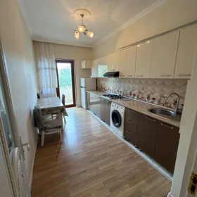 In Khirdalan 85.0 m² apartment is for rent - Image 5