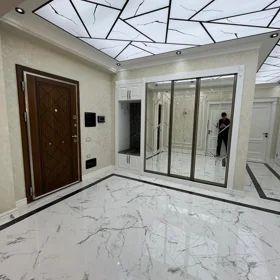 In Baku 136.0 m² apartment is for sale - Image 4