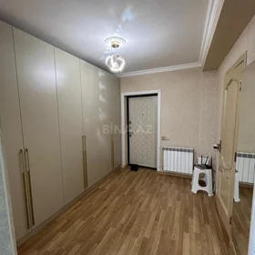 In Baku 73.0 m² apartment is for sale - Image 10