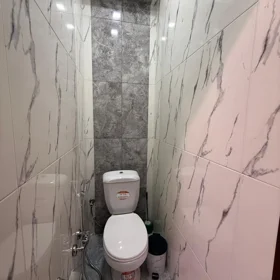 In Baku 70.0 m² apartment is for rent - Image 5