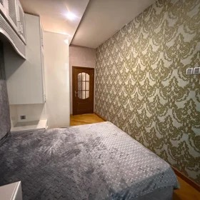 In Baku 70.0 m² apartment is for rent - Image 8