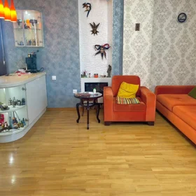 In Baku 100.0 m² apartment is for sale - Image 6