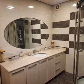 In Səbail rayonu 200.0 m² apartment is for sale - Image 2