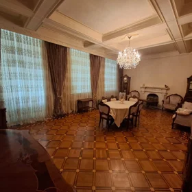 In Səbail rayonu 200.0 m² apartment is for sale - Image 3