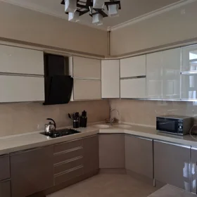 In Səbail rayonu 200.0 m² apartment is for sale - Image 8