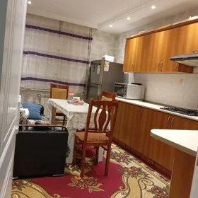 In Khirdalan 70.0 m² apartment is for sale - Image 10