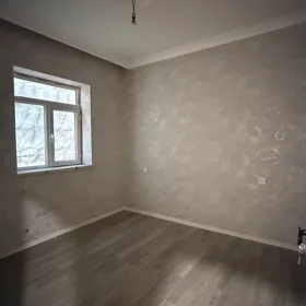 In Khirdalan 110.0 m² house with 4.0 rooms is for sale - Image 9
