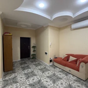 In Baku 150.0 m² apartment is for rent - Image 10