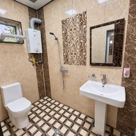 In Sumgayit 90.0 m² house with 3.0 rooms is for rent - Image 6