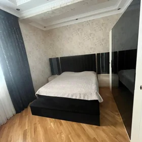 In Baku 152.0 m² apartment is for sale - Image 5