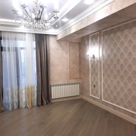 In Baku 130.0 m² apartment is for sale - Image 5