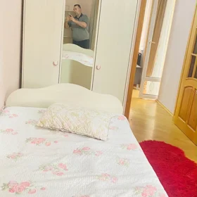 In Baku 90.0 m² apartment is for rent - Image 10