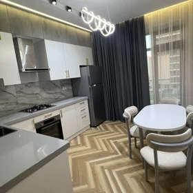 In Baku 139.0 m² apartment is for rent - Image 3