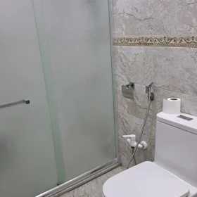 In Baku 70.0 m² apartment is for rent - Image 9