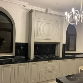 In Baku 350.0 m² apartment is for rent - Image 3