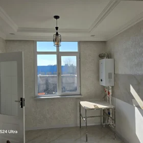 In Binəqədi rayonu 85.0 m² apartment is for sale - Image 2