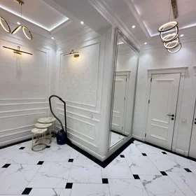 In Baku 125.0 m² apartment is for rent - Image 3