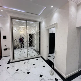 In Baku 125.0 m² apartment is for rent - Image 9