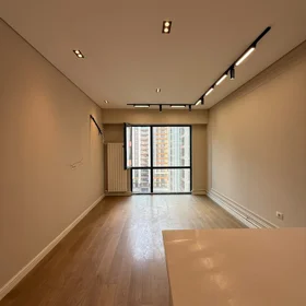 In Baku 180.0 m² apartment is for rent - Image 3