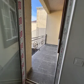 In nan 130.0 m² house with 5.0 rooms is for sale - Image 8
