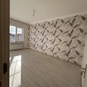 In nan 180.0 m² house with 4.0 rooms is for sale - Image 4