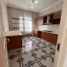 In nan 180.0 m² house with 4.0 rooms is for sale - Image 7