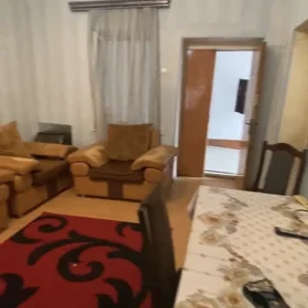 In Baku 45.0 m² house with 2.0 rooms is for rent - Image 3