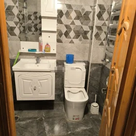 In Sumgayit 55.0 m² apartment is for rent - Image 8