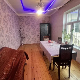 In Binəqədi rayonu 75.0 m² house with 3.0 rooms is for rent - Image 2