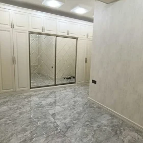 In Baku 98.0 m² apartment is for rent - Image 3