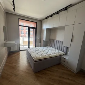In Baku 90.0 m² apartment is for rent - Image 5
