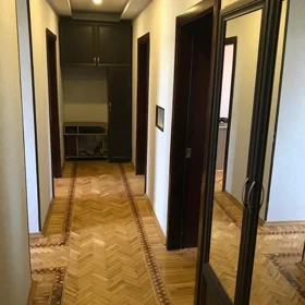 In Baku 88.0 m² apartment is for sale - Image 2
