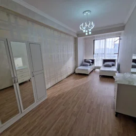 In Baku 120.0 m² apartment is for rent - Image 2