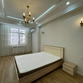 In Baku 120.0 m² apartment is for rent - Image 6