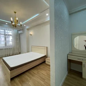 In Baku 120.0 m² apartment is for rent - Image 8