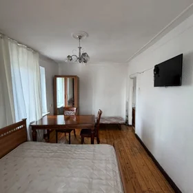 In Baku 35.0 m² apartment is for rent - Image 3