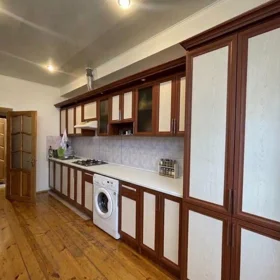 In Baku 93.0 m² apartment is for sale - Image 7