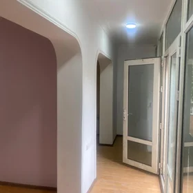 In Baku 100.0 m² commercial is for rent - Image 6