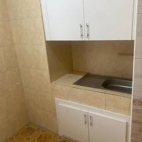 In Baku 100.0 m² commercial is for rent - Image 7