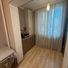 In Binəqədi rayonu 60.0 m² apartment is for sale - Image 3
