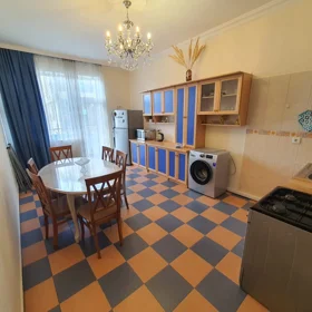 In Baku 100.0 m² apartment is for rent - Image 4