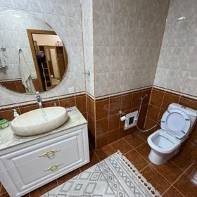 In Baku 100.0 m² apartment is for rent - Image 7