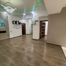 In Baku 80.0 m² commercial is for rent - Image 7