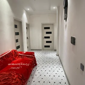In Baku 100.0 m² apartment is for rent - Image 4