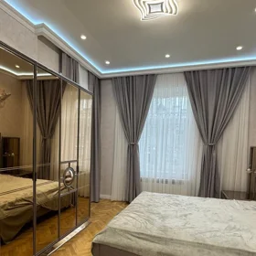 In Baku 90.0 m² apartment is for rent - Image 9