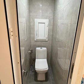 In Baku 65.0 m² apartment is for sale - Image 2
