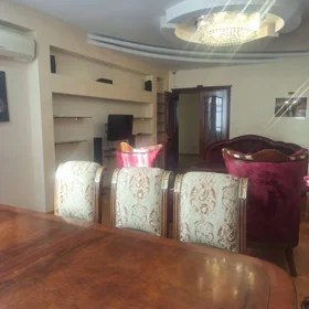 In Baku 65.0 m² apartment is for rent - Image 5