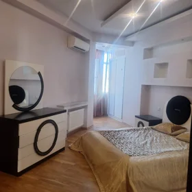In Baku 65.0 m² apartment is for rent - Image 7